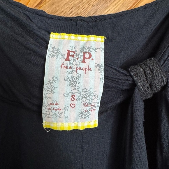 Free People Black A-Line Skirt Size Small - Picture 2 of 4